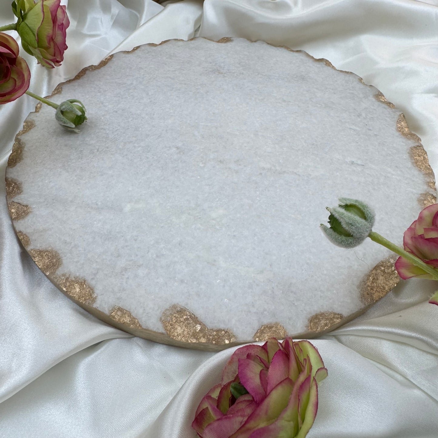 Round Marble Trivet With Gold Edge