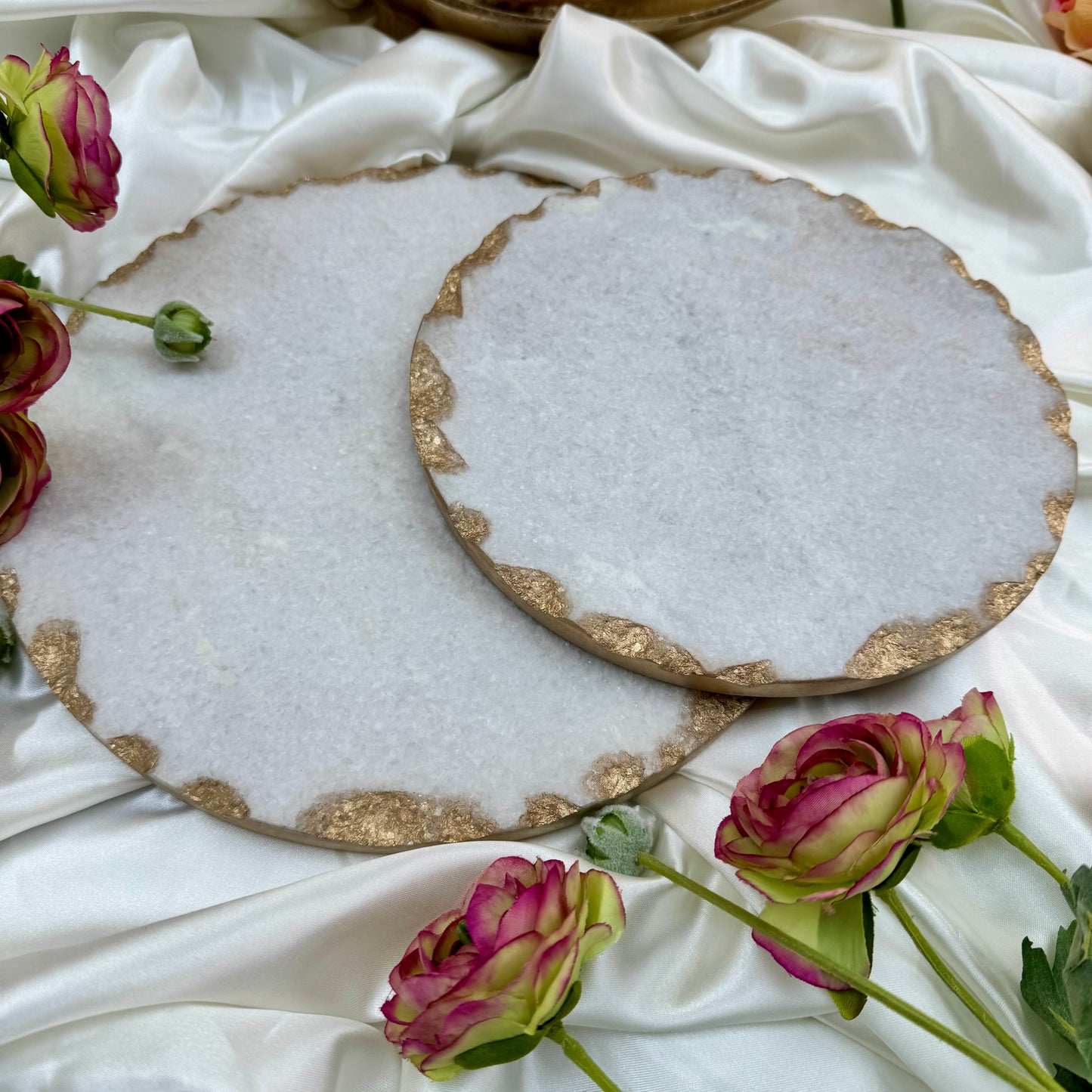 Round Marble Trivet With Gold Edge