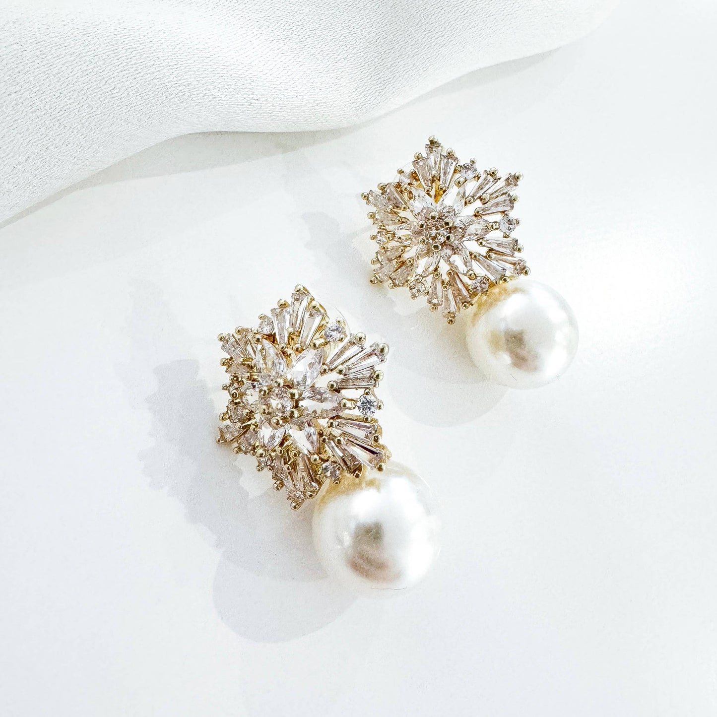 Snowflake Crystal Drop Pearl Gold Earrings