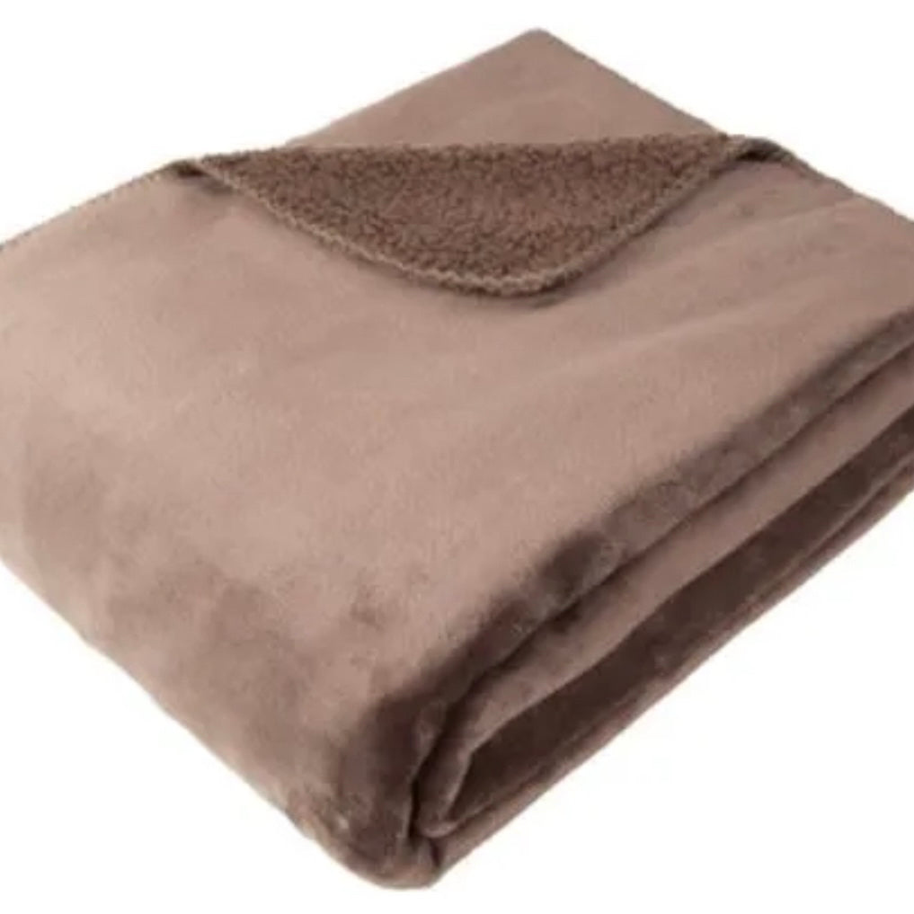 Cozy Coffee Throw