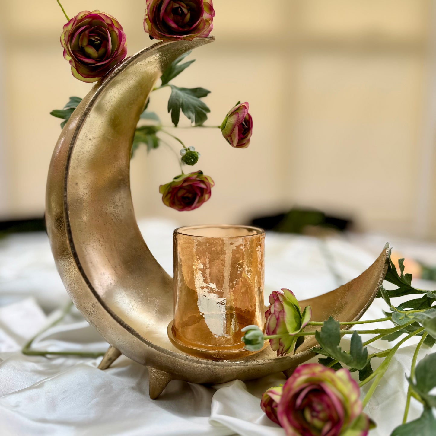 Dining Table Cutlery Holder In UK