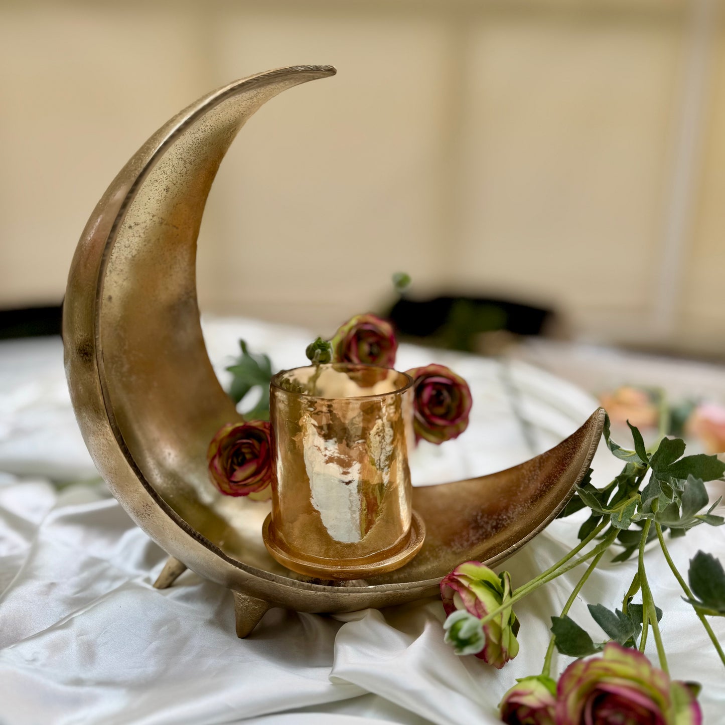 Crescent Candle Holder