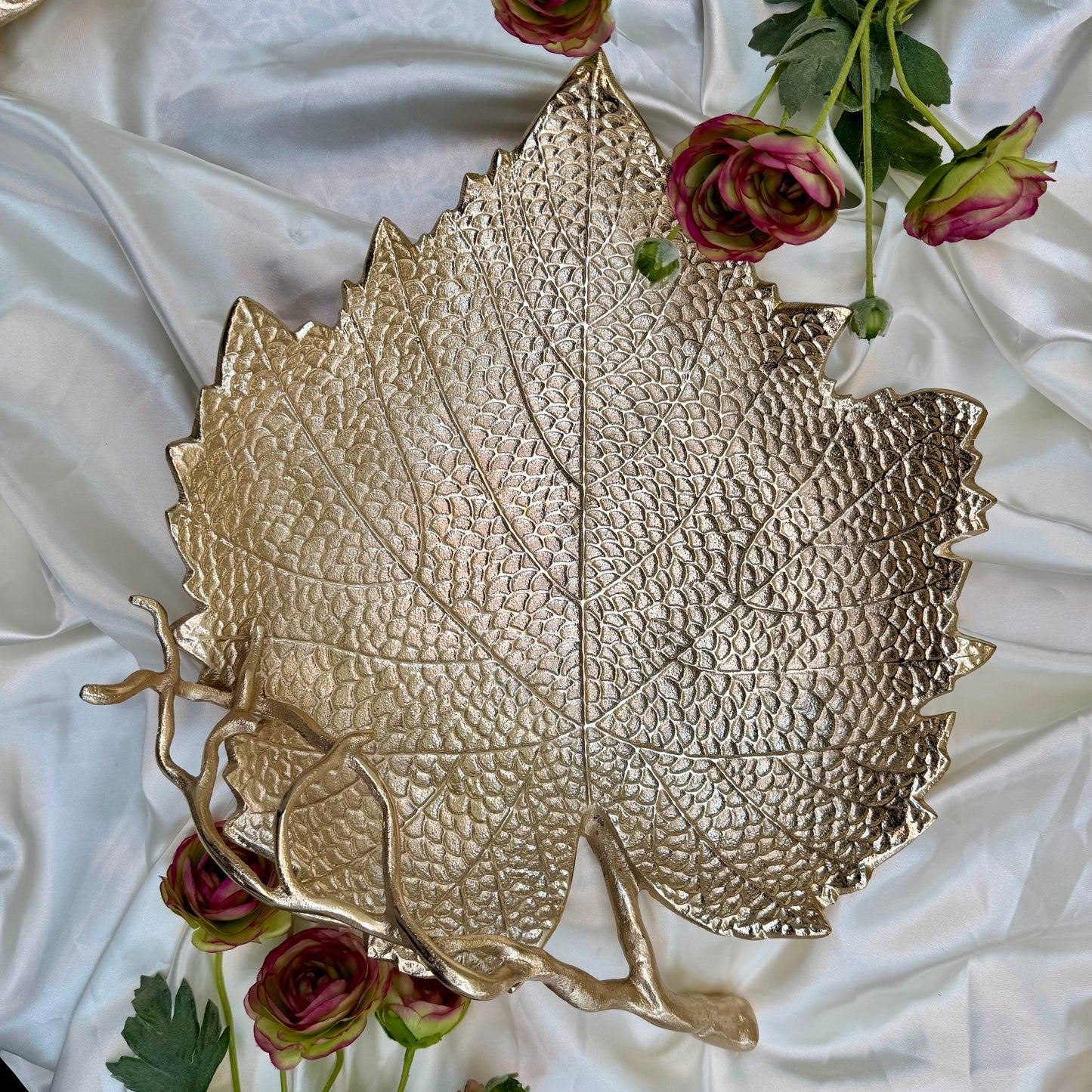 Gold Decorative Leaf Bowl