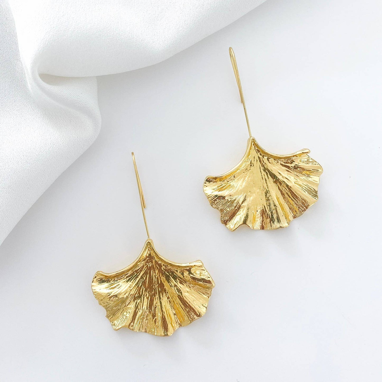 Drop Fan Gold Earrings