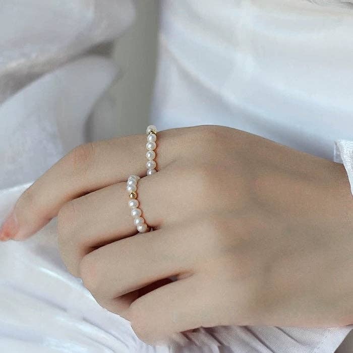 Elegant Pearl Beads Ring