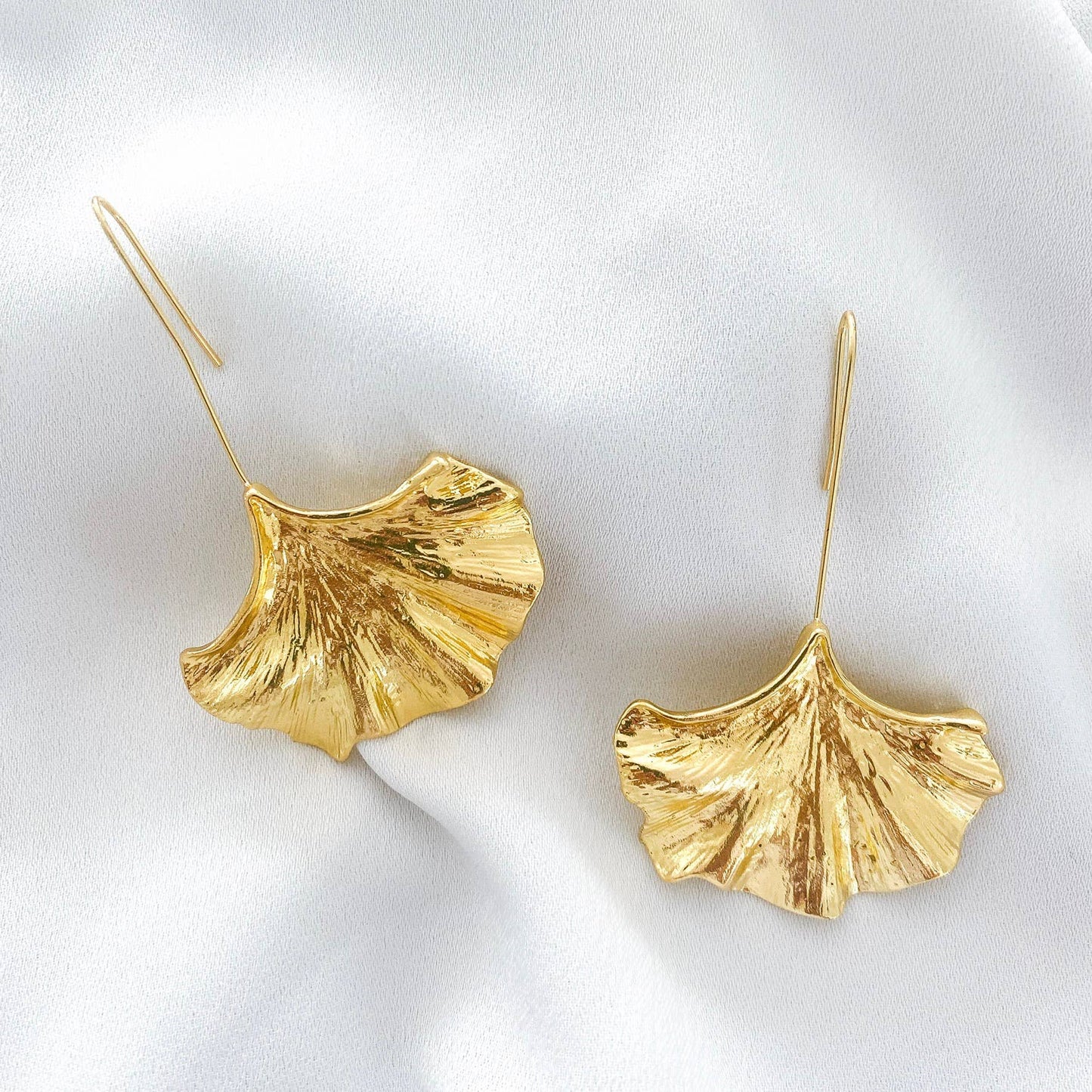 Drop Fan Gold Earrings