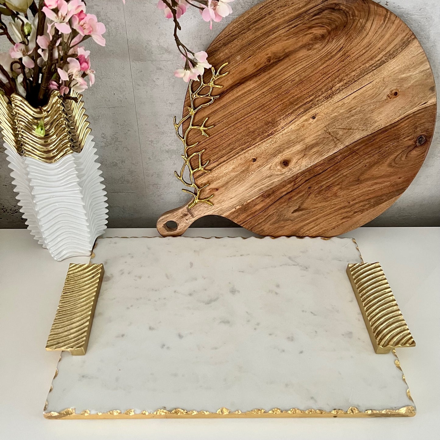 Gold Ridged Handle Marble Tray with Gold Edge